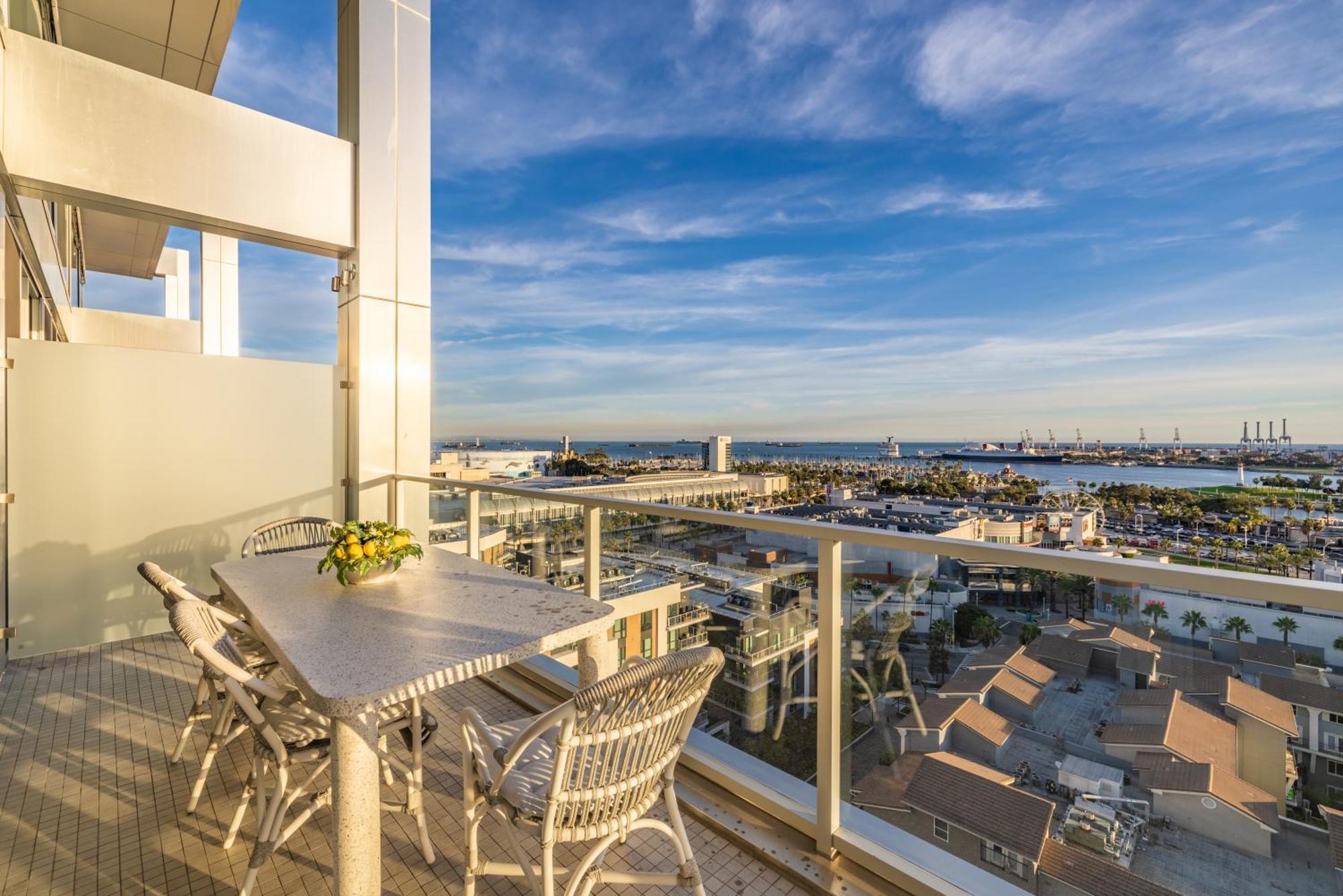 @ Marbella Lane - Penthouse W/ City & Ocean Views Long Beach Bagian luar foto