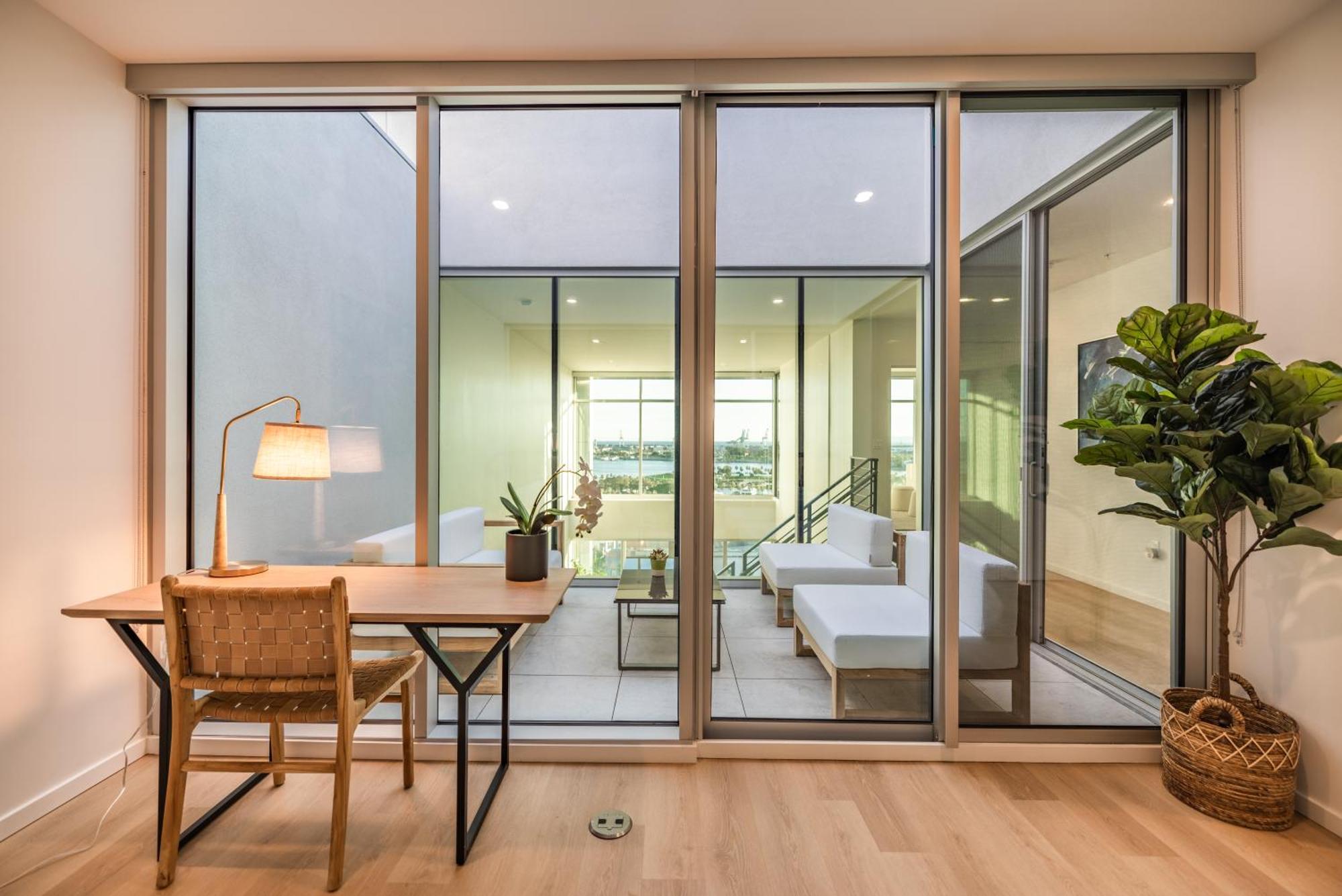 @ Marbella Lane - Penthouse W/ City & Ocean Views Long Beach Bagian luar foto